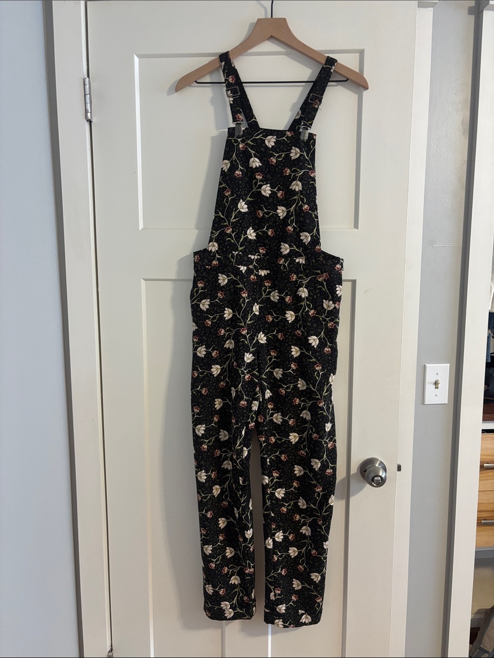 Top Shop US 6 Floral Black Overalls